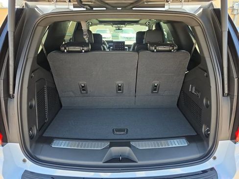 New 2026 GMC Yukon Denali w/ Denali Reserve Package AWD/4WD image 19