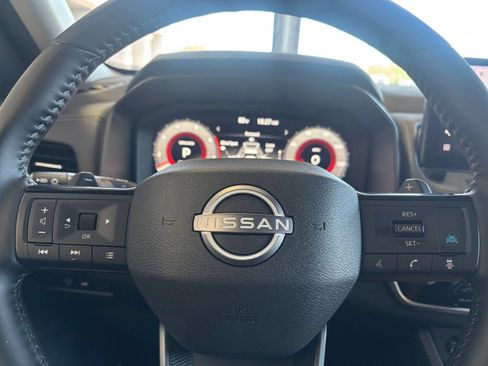 Used 2026 Nissan Rogue SL AWD/4WD image 26