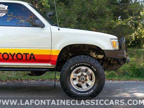 Used 1989 Toyota Pickup Deluxe image 37