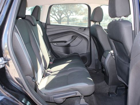 Used 2015 Ford Escape S image 18