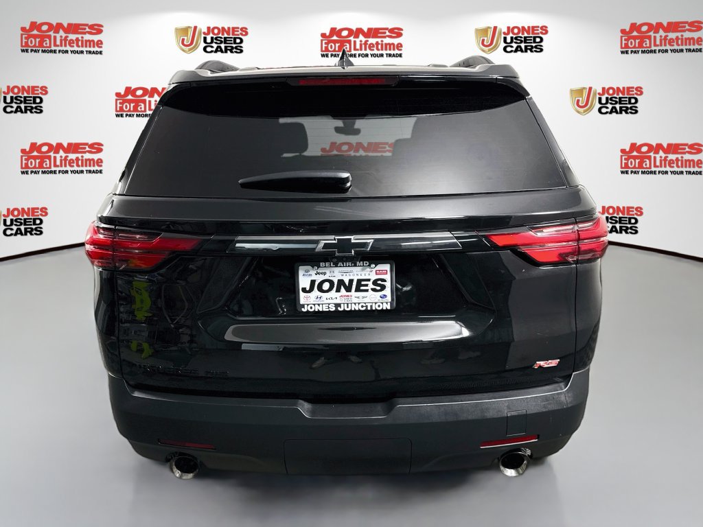 Used 2023 Chevrolet Traverse RS AWD/4WD image 14