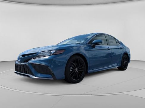 Used 2024 Toyota Camry XSE w/ Navigation Package FWD image 8