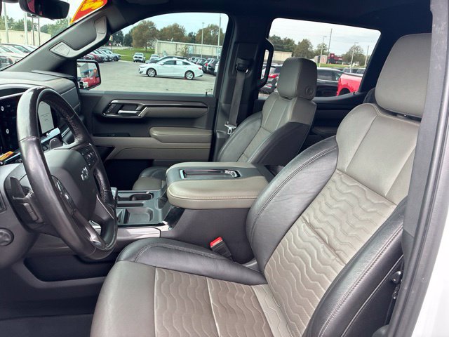 Used 2022 Chevrolet Silverado 1500 ZR2 w/ Technology Package AWD/4WD image 13