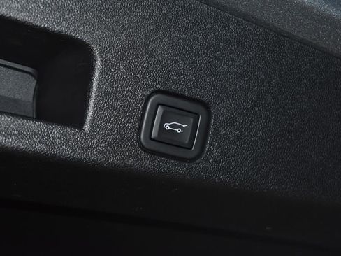 Used 2024 GMC Acadia AT4 w/ Super Cruise Package image 32