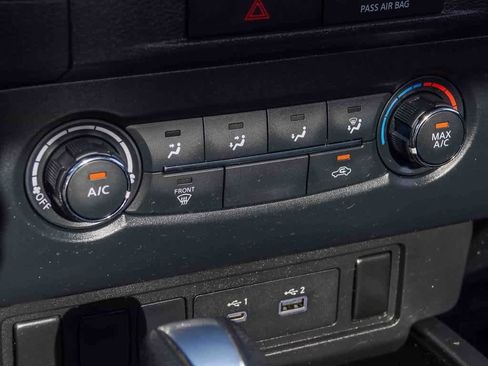 Used 2022 Nissan Frontier S image 21