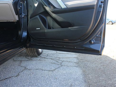 Used 2015 Subaru Forester 2.5i Limited image 49