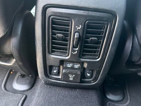 Used 2024 Dodge Durango GT AWD/4WD image 14