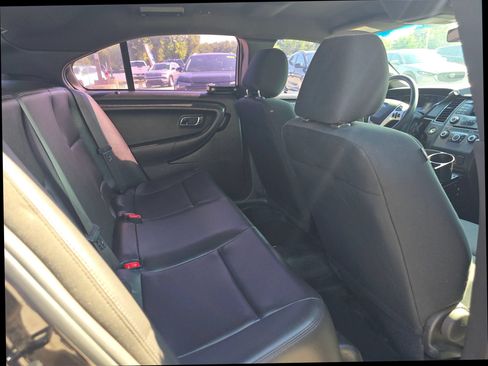 Used 2014 Ford Taurus Police Interceptor AWD image 19