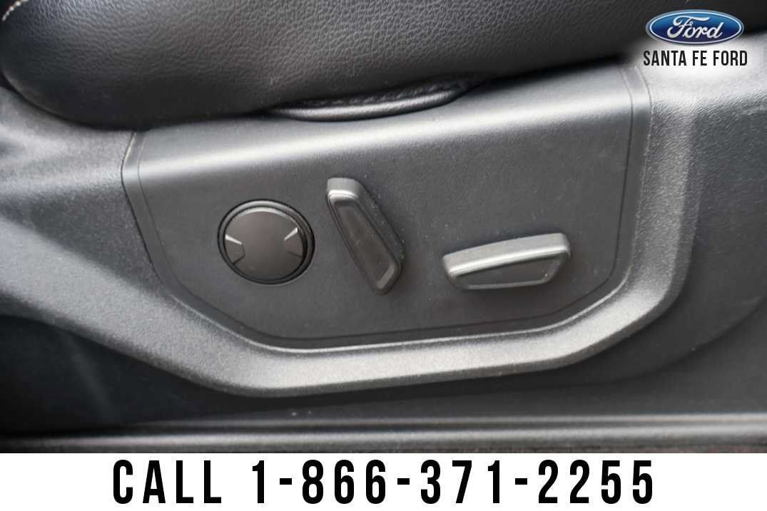 Used 2019 Ford F150 Lariat RWD image 30