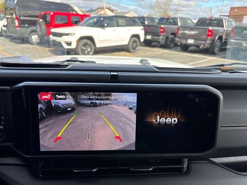 New 2026 Jeep Wrangler Unlimited Sahara image 11