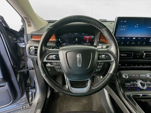 Used 2021 Lincoln Nautilus Reserve w/ Class II Trailer Tow Package AWD/4WD image 11