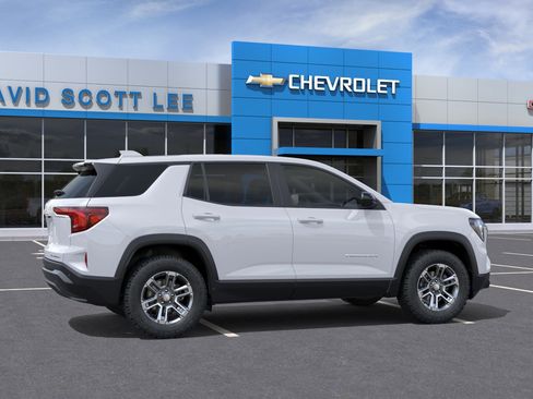 New 2026 GMC Terrain Elevation w/ LPO, Floor Liner Package FWD image 5