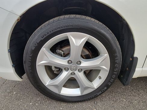 Used 2012 Toyota Venza Limited w/ Tow Pkg AWD/4WD image 24