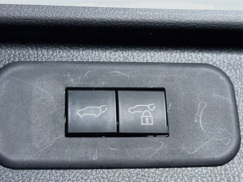 Certified 2025 Toyota Grand Highlander AWD Hybrid image 31