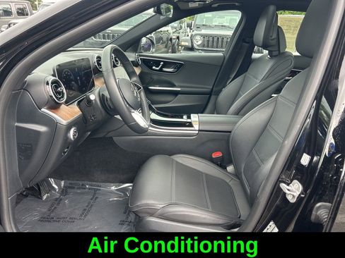 Used 2025 Mercedes-Benz C 300 4MATIC Sedan image 10