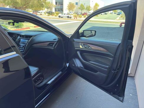 Used 2017 Cadillac CTS Luxury RWD image 44