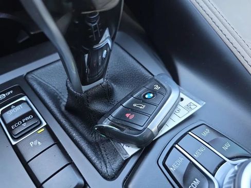 Used 2022 BMW X2 sDrive28i w/ Convenience Package FWD image 35