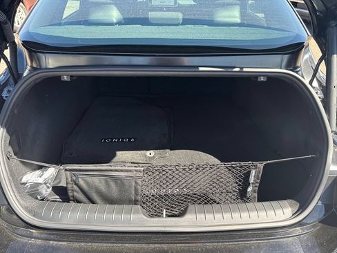 Used 2024 Hyundai Ioniq 6 SE RWD image 7