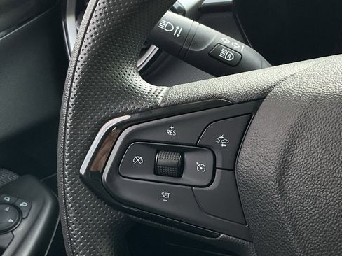 Used 2025 Chevrolet TrailBlazer LT image 23