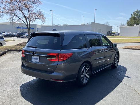 Certified 2023 Honda Odyssey Touring image 10