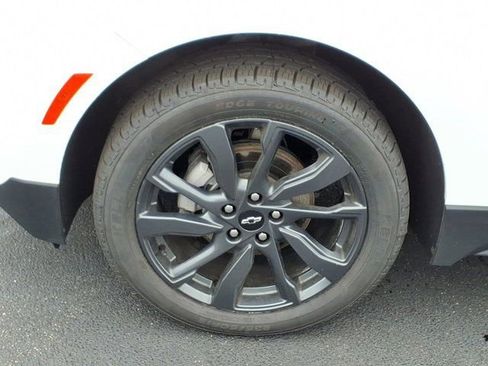 Used 2024 Chevrolet Equinox RS w/ LPO, Floor Liner Package AWD/4WD image 31