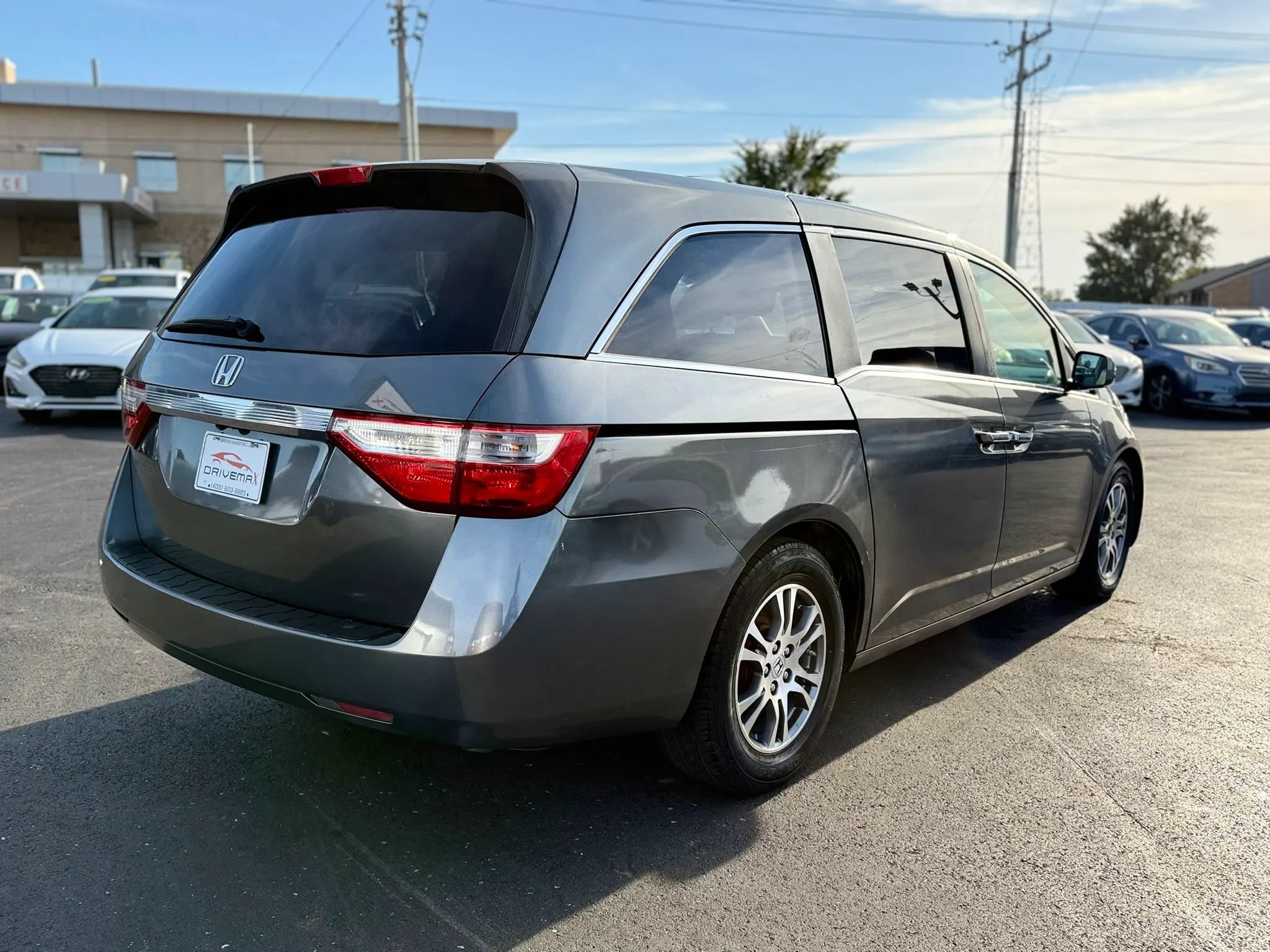 Used 2013 Honda Odyssey EX image 3