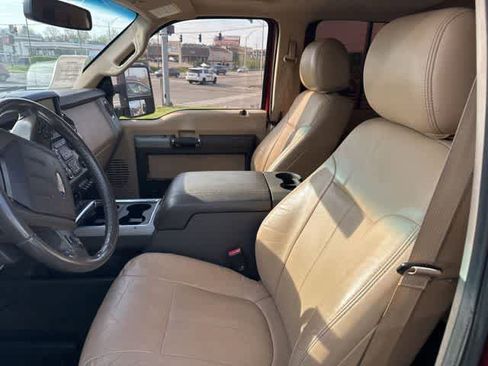 Used 2013 Ford F250 Lariat w/ Lariat Ultimate Pkg image 3