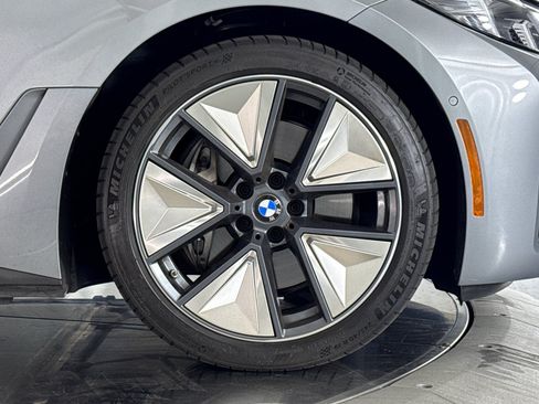 Used 2025 BMW i4 eDrive40 w/ Premium Package RWD image 13