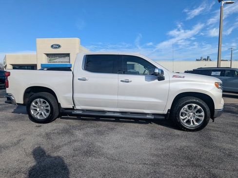 Used 2025 Chevrolet Silverado 1500 LTZ w/ Technology Package image 4