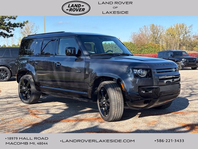 Used 2026 Land Rover Defender 110 X-Dynamic SE AWD/4WD image 4