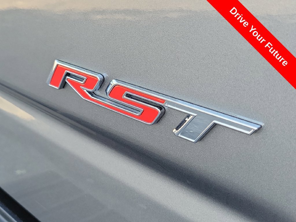 Used 2020 Chevrolet Silverado 1500 RST AWD/4WD image 28