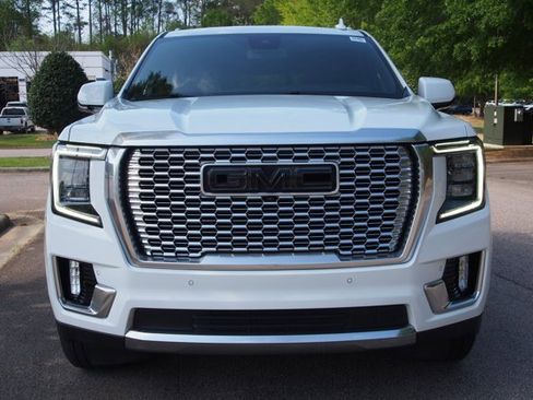 Used 2023 GMC Yukon Denali w/ LPO, Floor Liner Package image 2