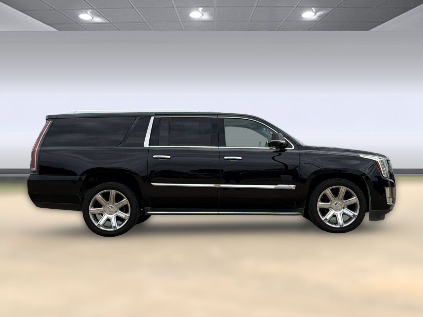 Used 2018 Cadillac Escalade ESV Luxury AWD/4WD image 8