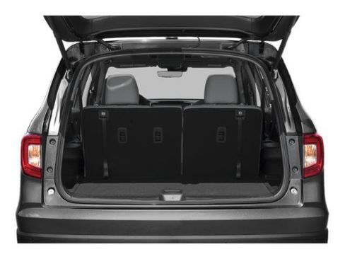 Used 2019 Honda Pilot Touring image 11