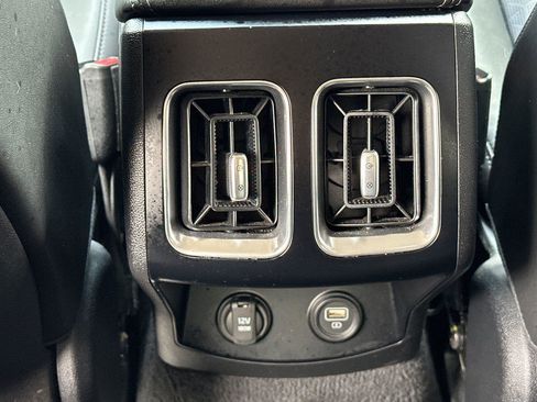 Used 2023 Kia Sorento EX w/ Panoramic Sunroof Package image 13