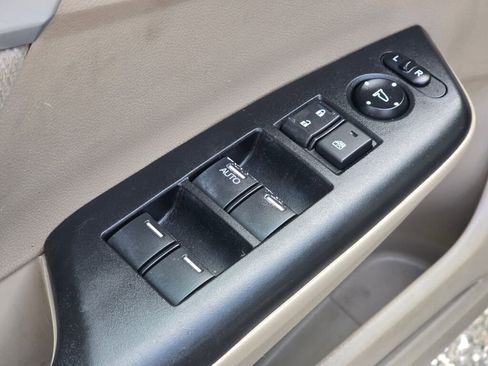 Used 2013 Honda Civic EX image 19