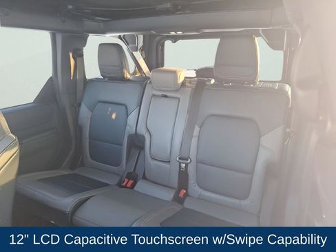 Used 2023 Ford Bronco Outer Banks image 16