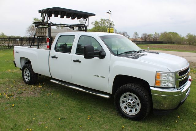 Used 2014 Chevrolet Silverado 3500 W/T AWD/4WD image 1