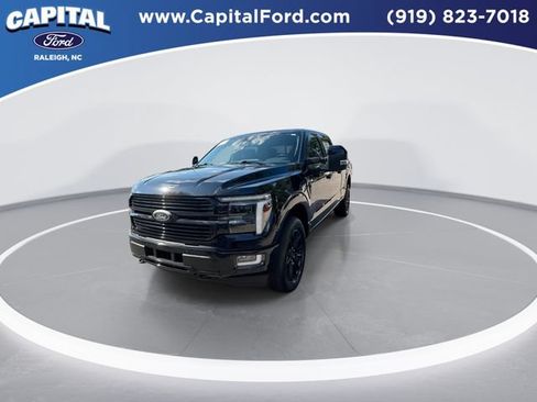 Certified 2025 Ford F150 Platinum w/ FX4 Off-Road Package AWD/4WD image 4