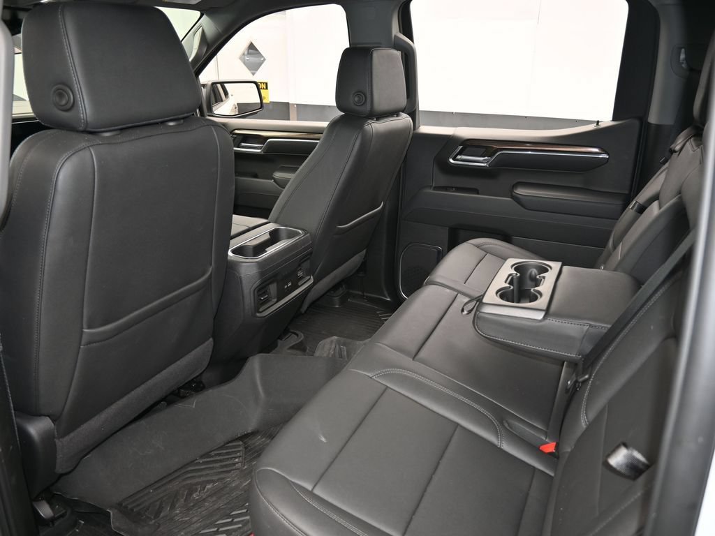 Used 2024 Chevrolet Silverado 1500 LT Trail Boss w/ LT Trail Boss Premium Package AWD/4WD image 40