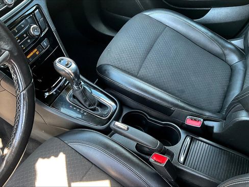 Used 2020 Buick Encore Preferred w/ Safety Package image 13