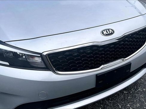 Used 2018 Kia Forte LX image 27