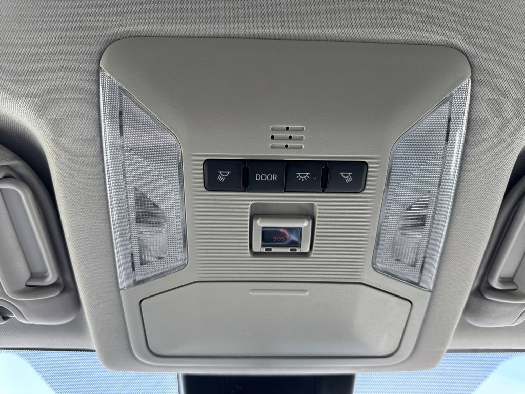 Used 2024 Toyota RAV4 XLE FWD image 21