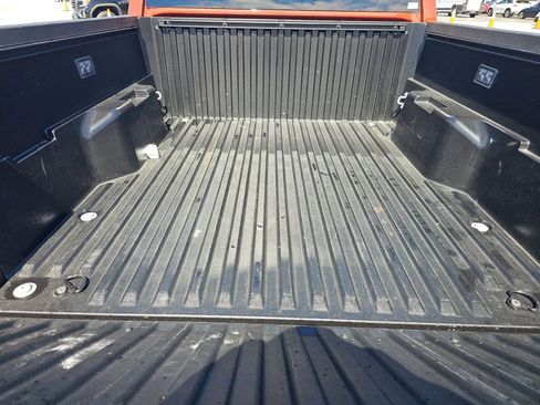 Used 2025 Toyota Tacoma TRD Off-Road image 13