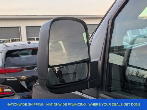 Used 2017 Chevrolet Express 3500 LT w/ LT Preferred Equipment Group image 12