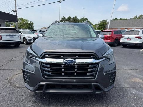 Used 2023 Subaru Ascent Limited w/ Technology Package AWD/4WD image 3