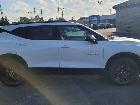 Used 2023 Chevrolet Blazer LT w/ Convenience Package FWD image 14