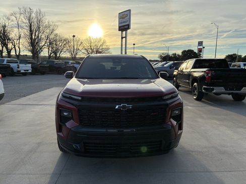Used 2024 Chevrolet Traverse RS w/ LPO, Floor Liner Package image 18