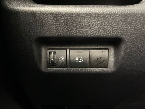 Used 2023 Toyota RAV4 XLE image 28