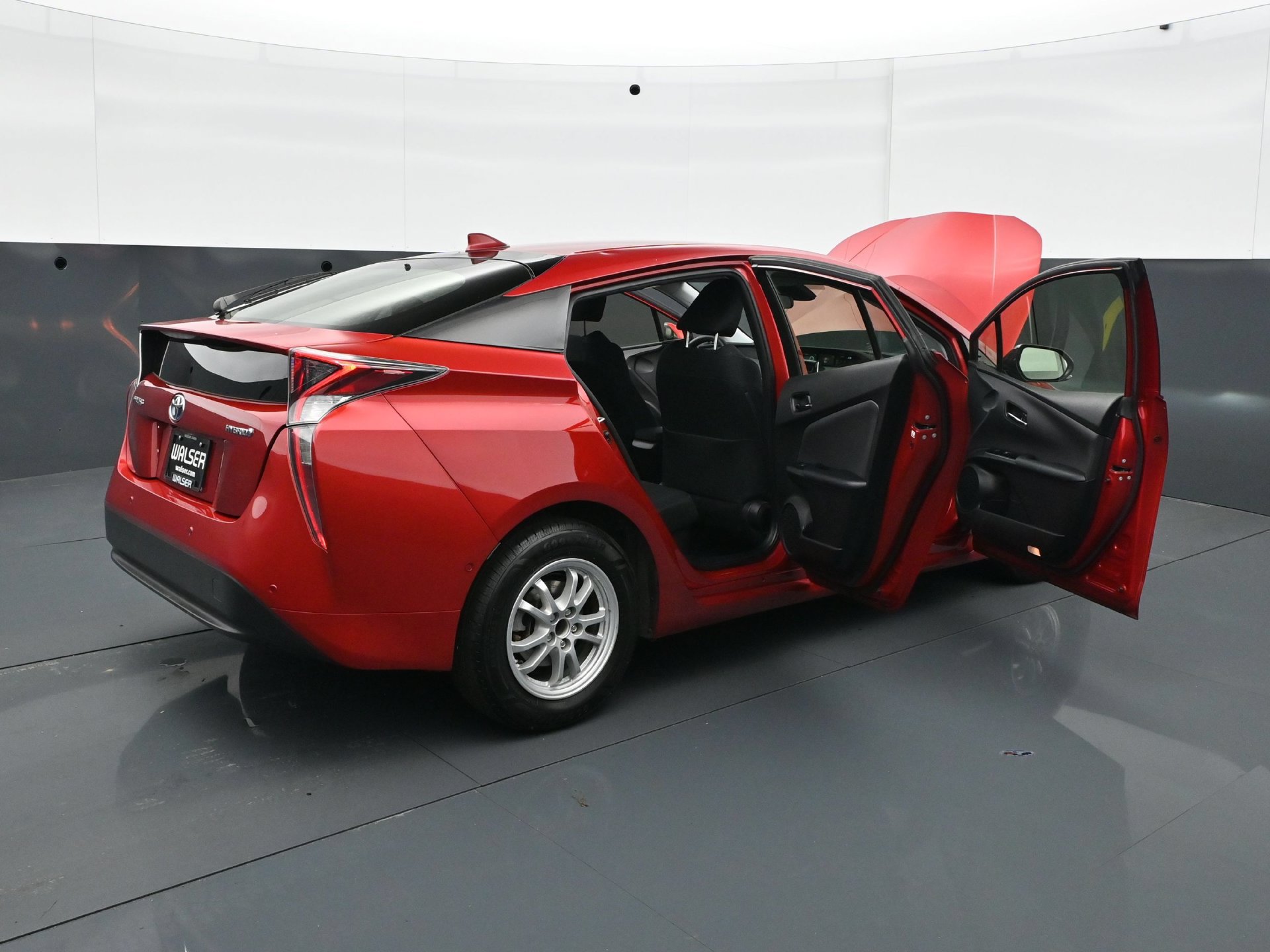 Used 2018 Toyota Prius Two w/ Prius Two Safety Plus Package FWD image 33